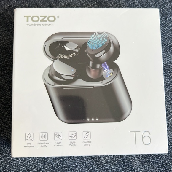 Tozo T6 wireless headphones - Picture 3 of 3